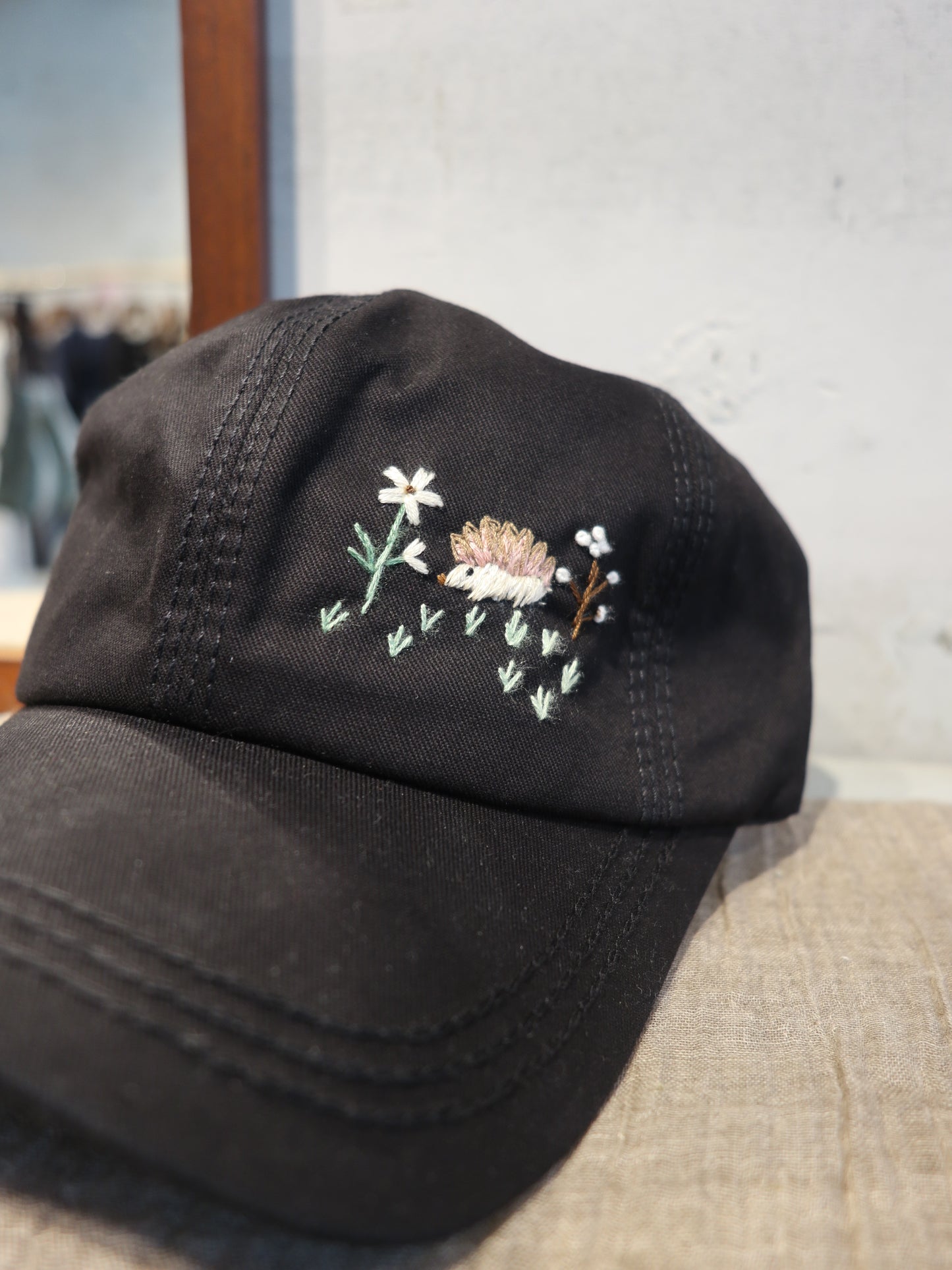 小刺蝟手刺繡棒球帽|Basic Version