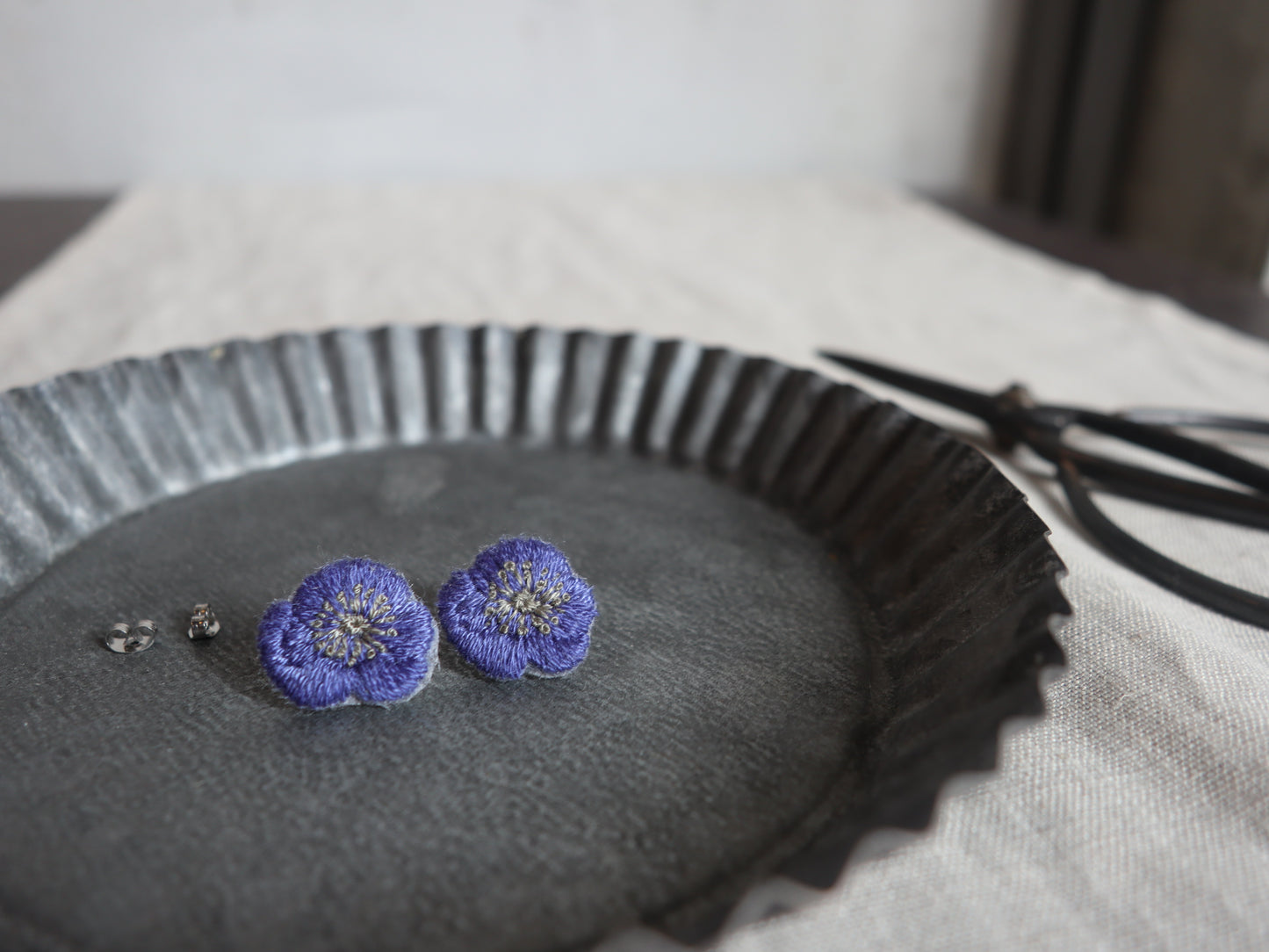 山茶花刺繡耳環|耳針|耳夾