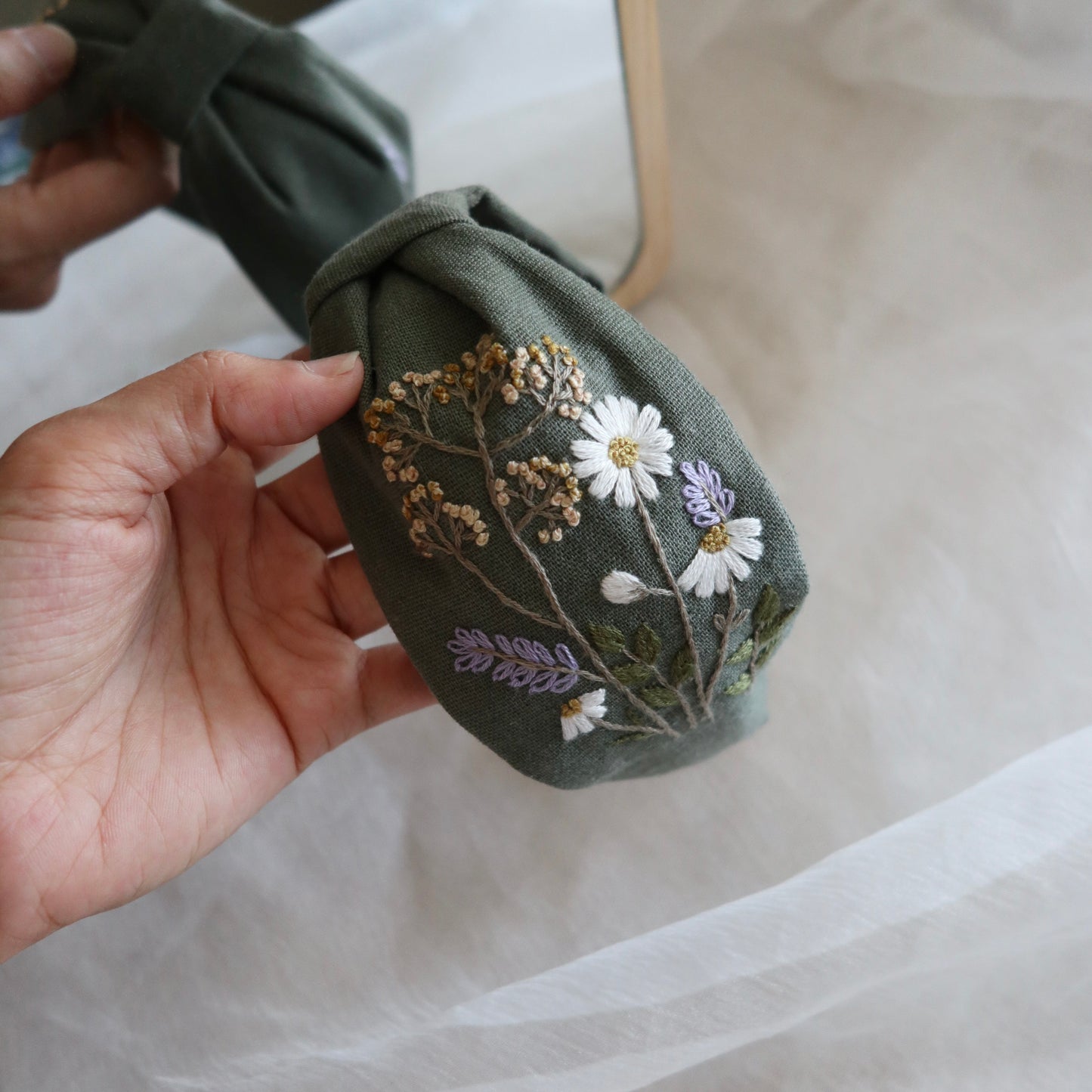 小花園手刺繡髮箍|兩邊刺繡不同