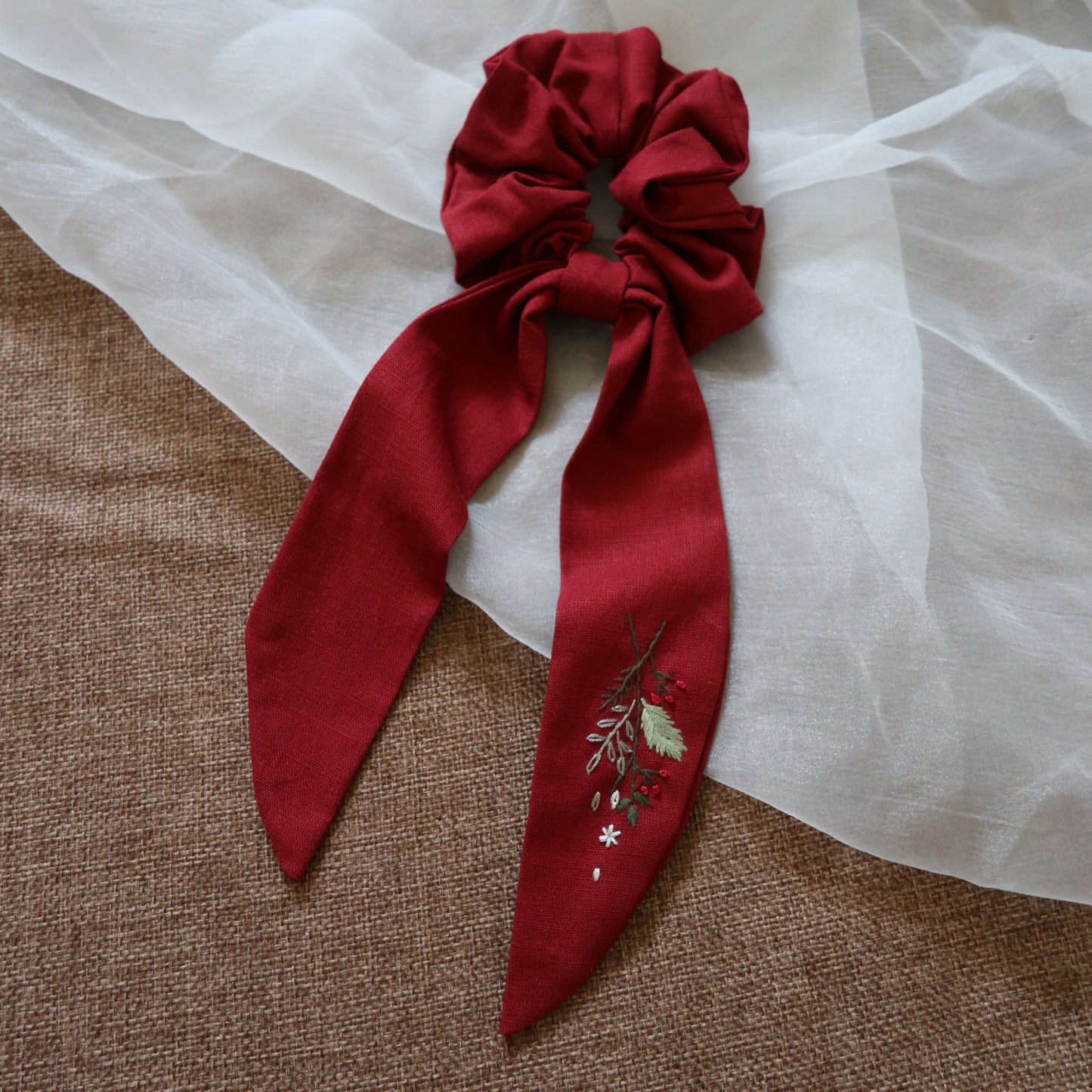 小花束手刺繡長尾髮圈/鬆緊髮圈
