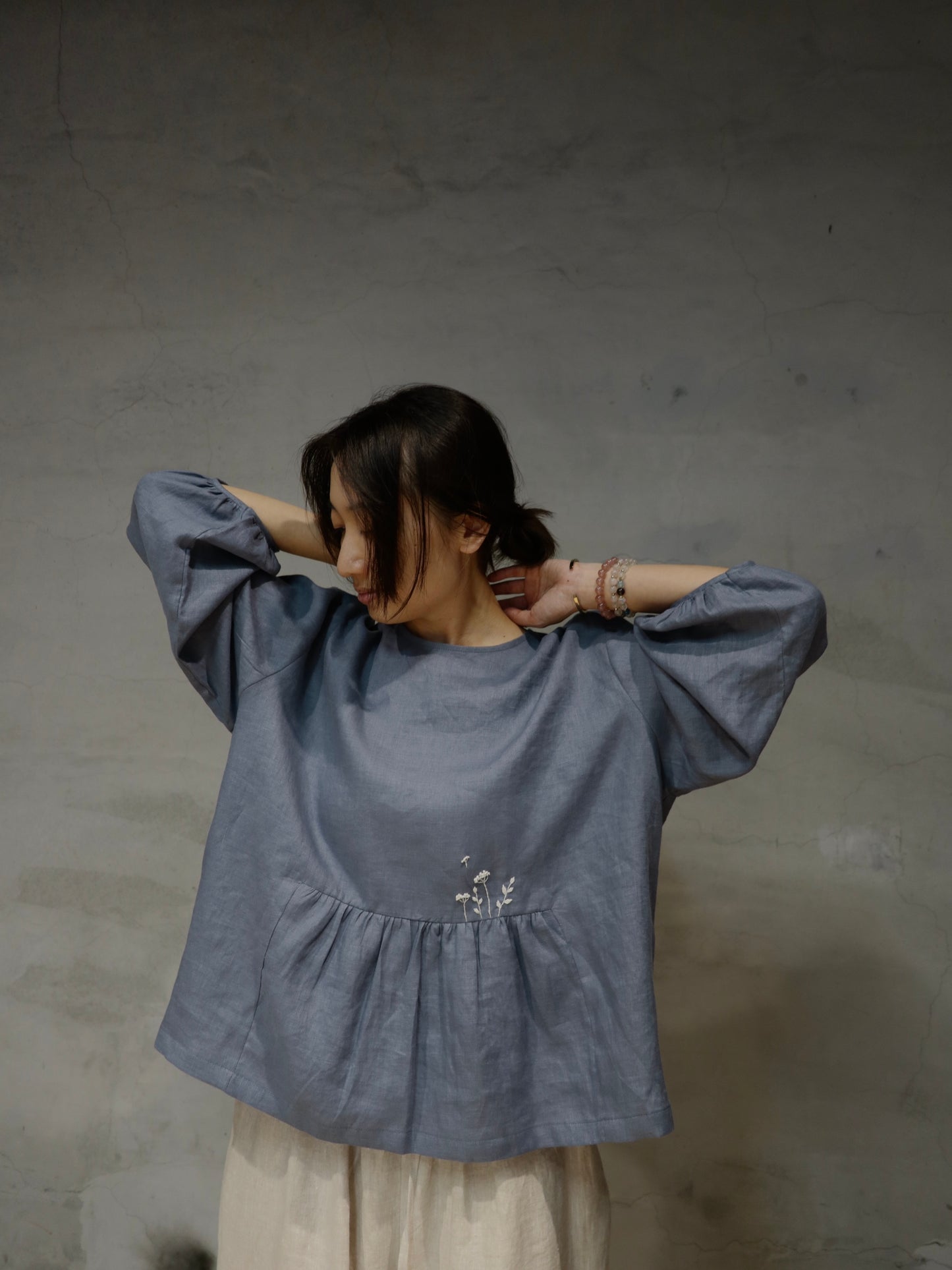 蒲公英圓領蓬蓬亞麻上衣|青藍色