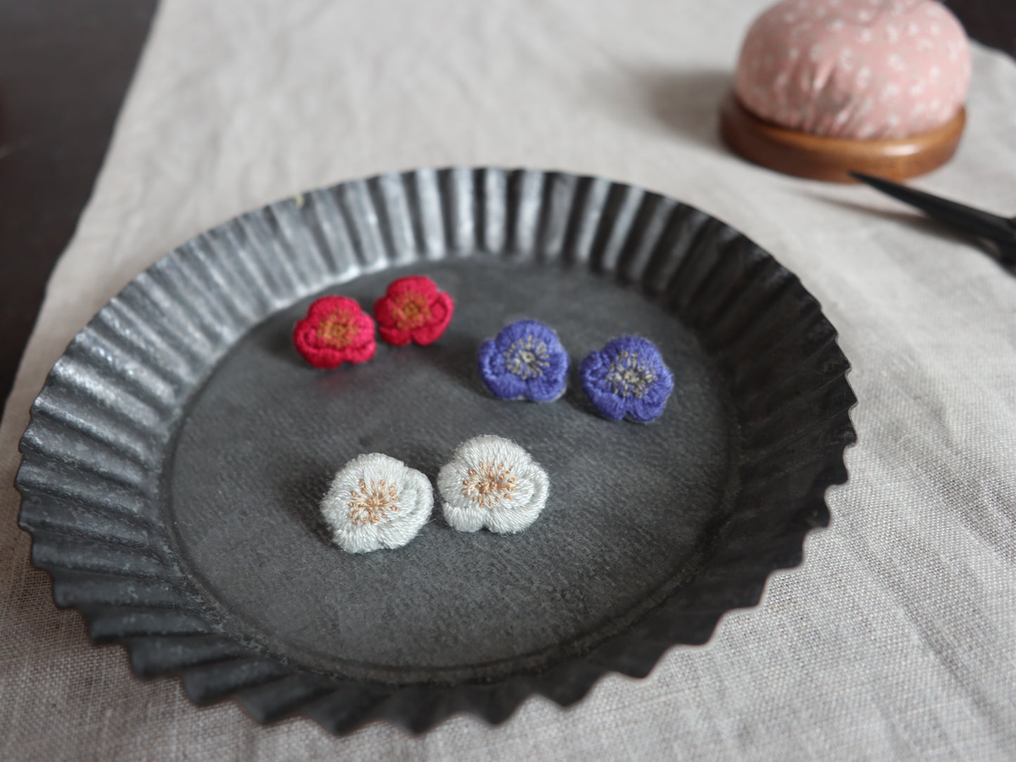 山茶花刺繡耳環|耳針|耳夾