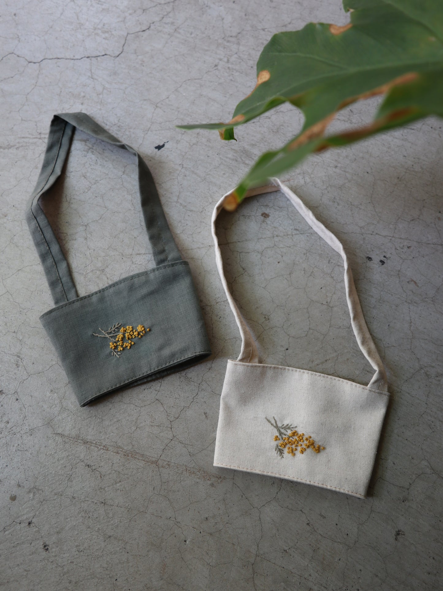 Mimosa金合歡手刺繡飲料袋/杯袋/可收納
