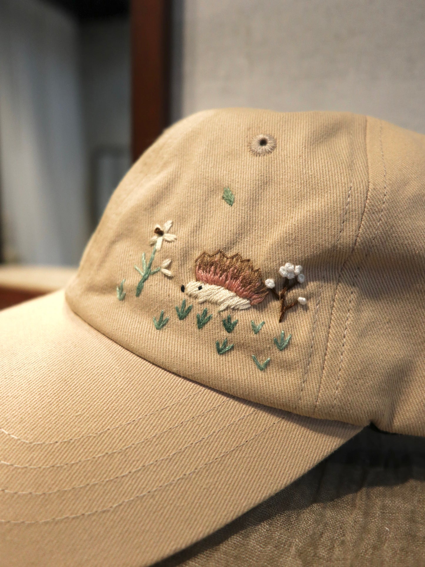 小刺蝟手刺繡棒球帽|Basic Version