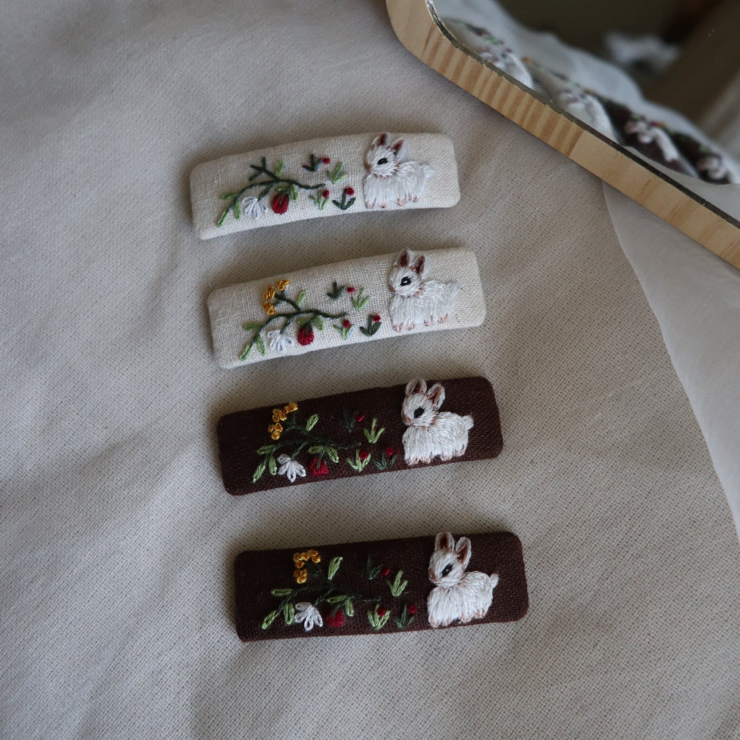 兔子手刺繡髮夾/BB髮夾