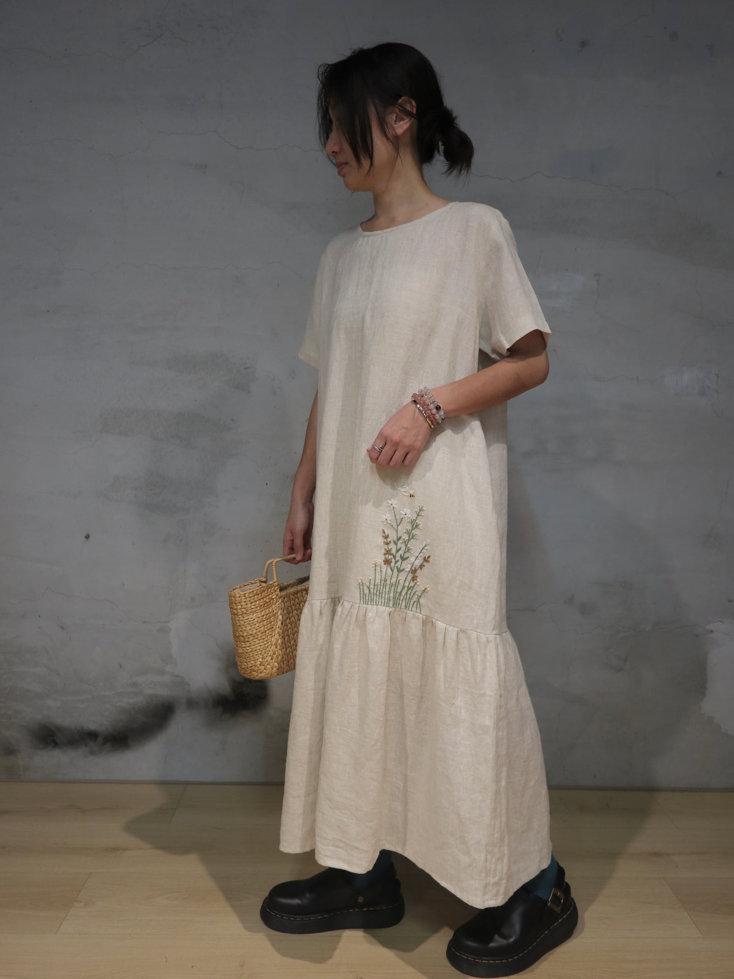 花園圓領魚尾短袖亞麻洋裝|亞麻色