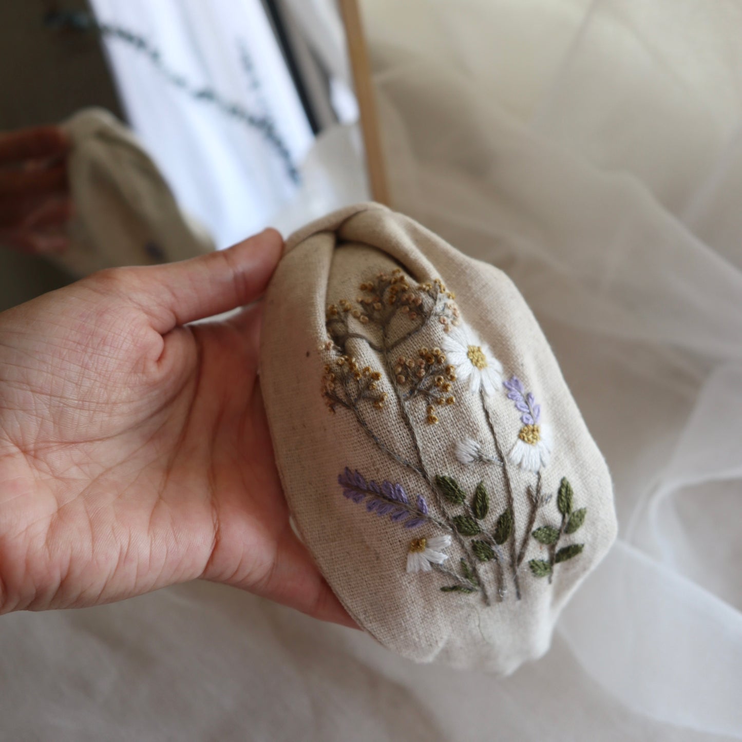 小花園手刺繡髮箍|兩邊刺繡不同