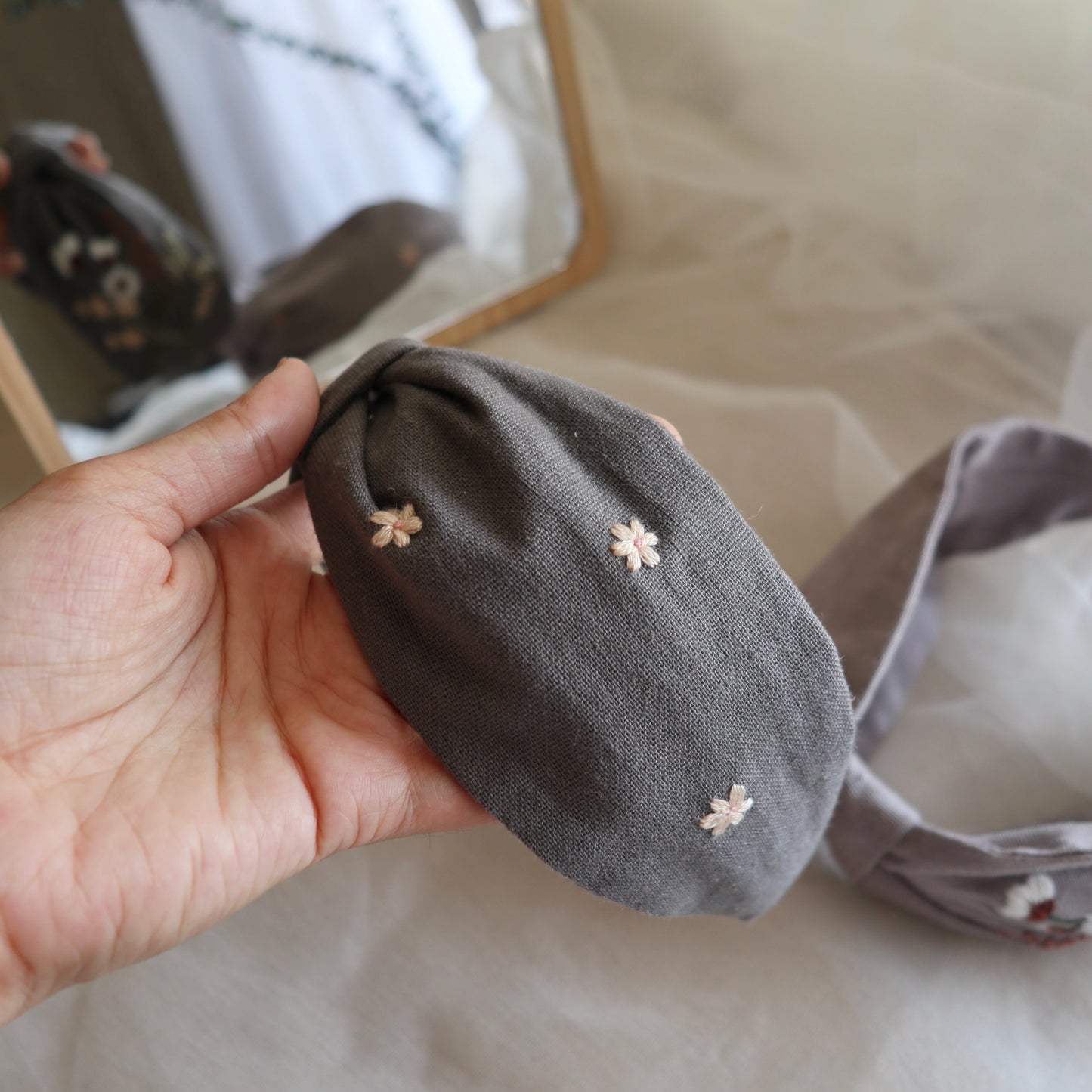 一束花手刺繡髮箍|兩邊刺繡不同