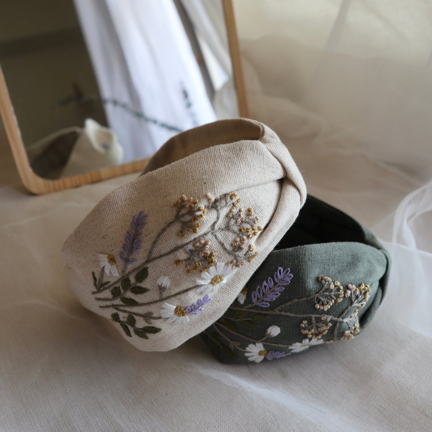 小花園手刺繡髮箍|兩邊刺繡不同