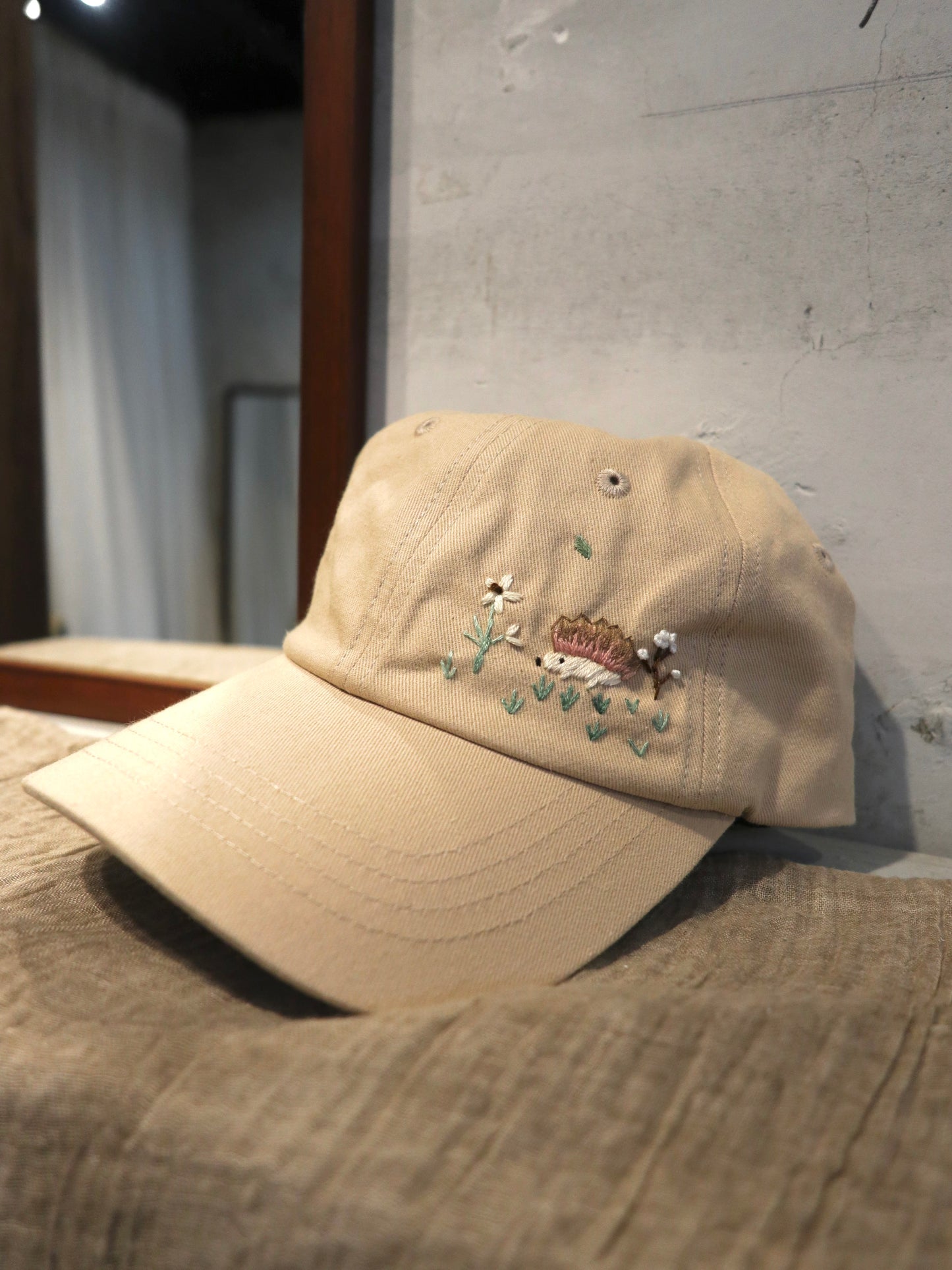 小刺蝟手刺繡棒球帽|Basic Version