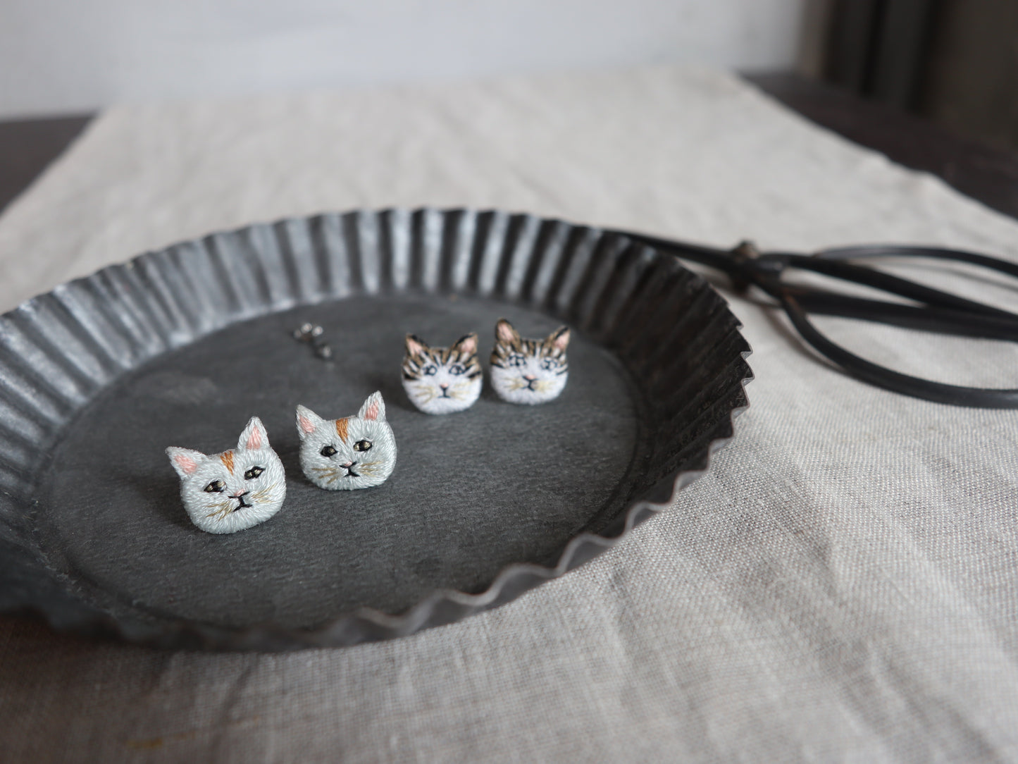 小貓刺繡耳環｜耳針｜耳夾
