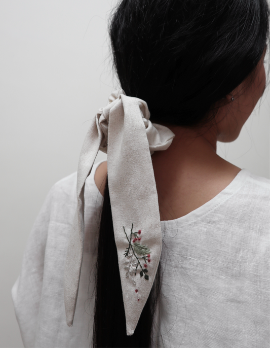 小花束手刺繡長尾髮圈/鬆緊髮圈