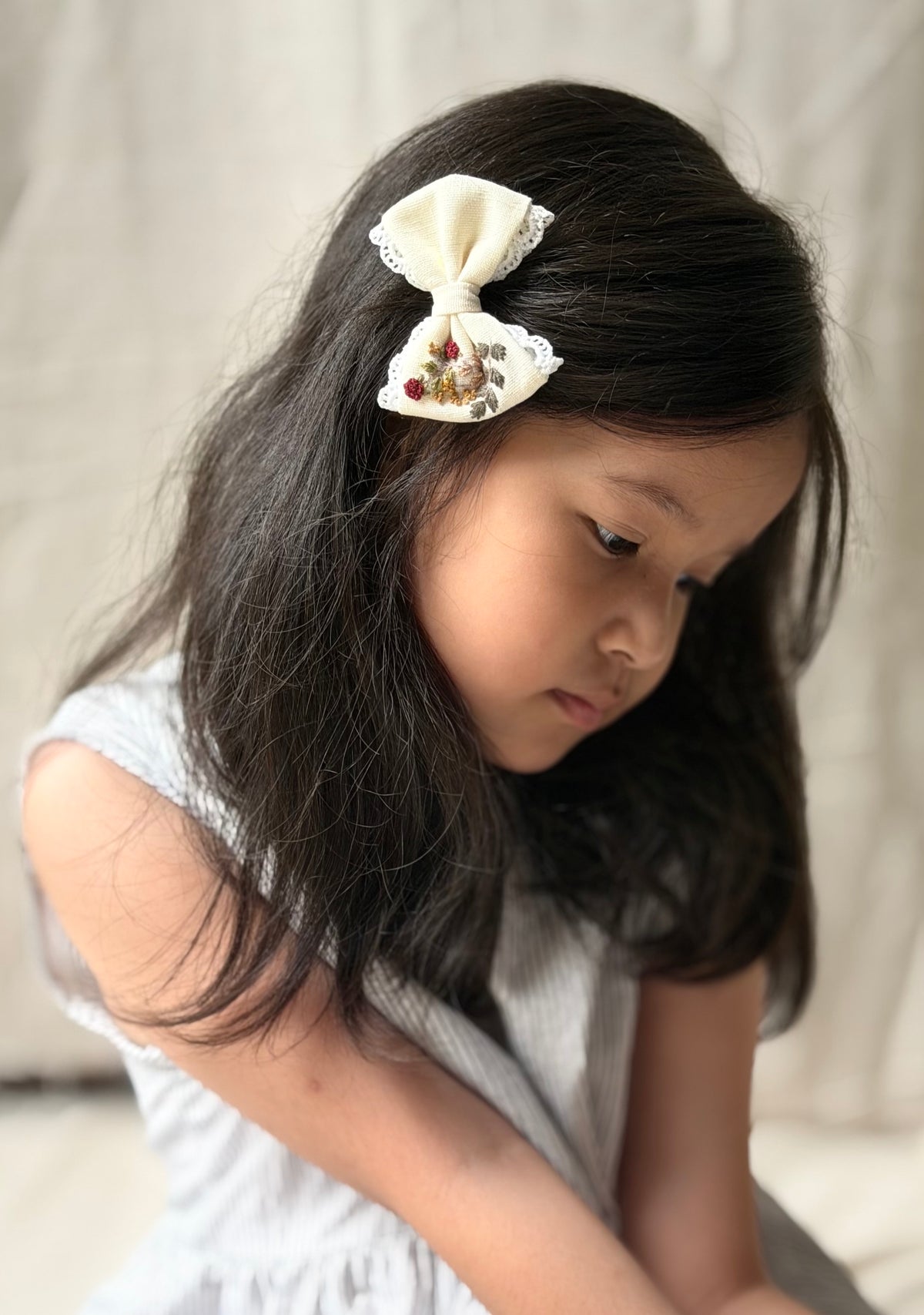 秋花刺繡蝴蝶結髮夾 Autumn Blooms Embroidered Bow Clip