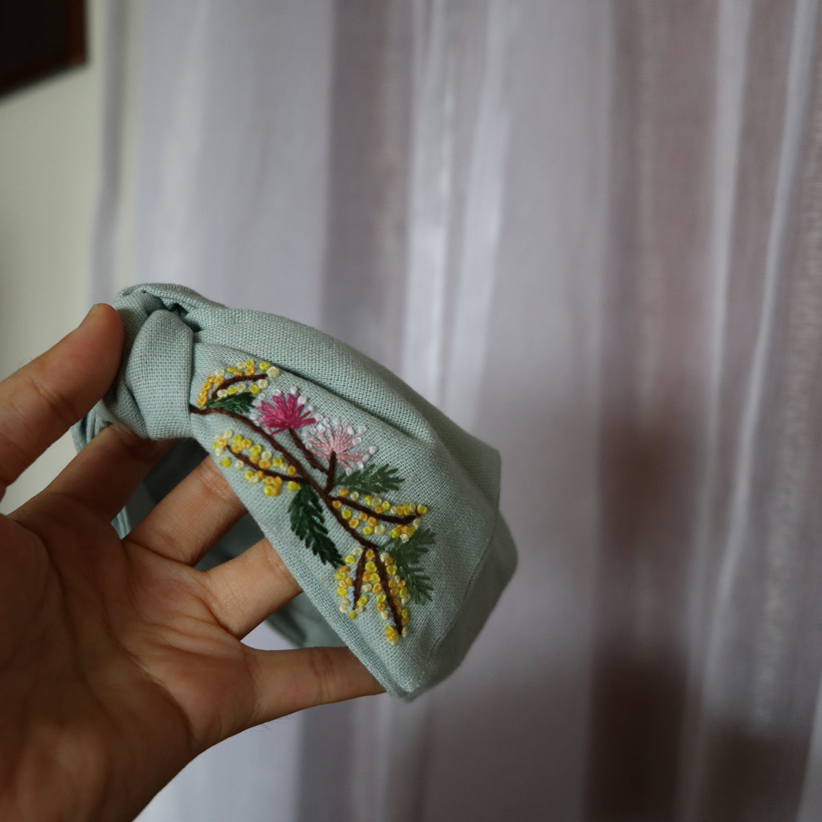Mimosa黃色含羞草蝴蝶結髮箍/單邊刺繡