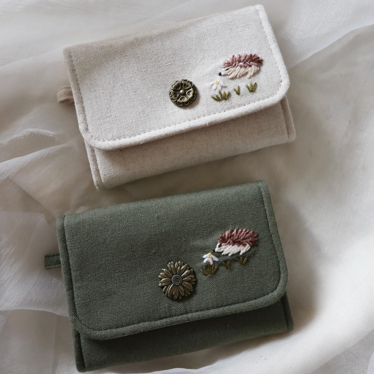 手刺繡小錢包| Little Wallet