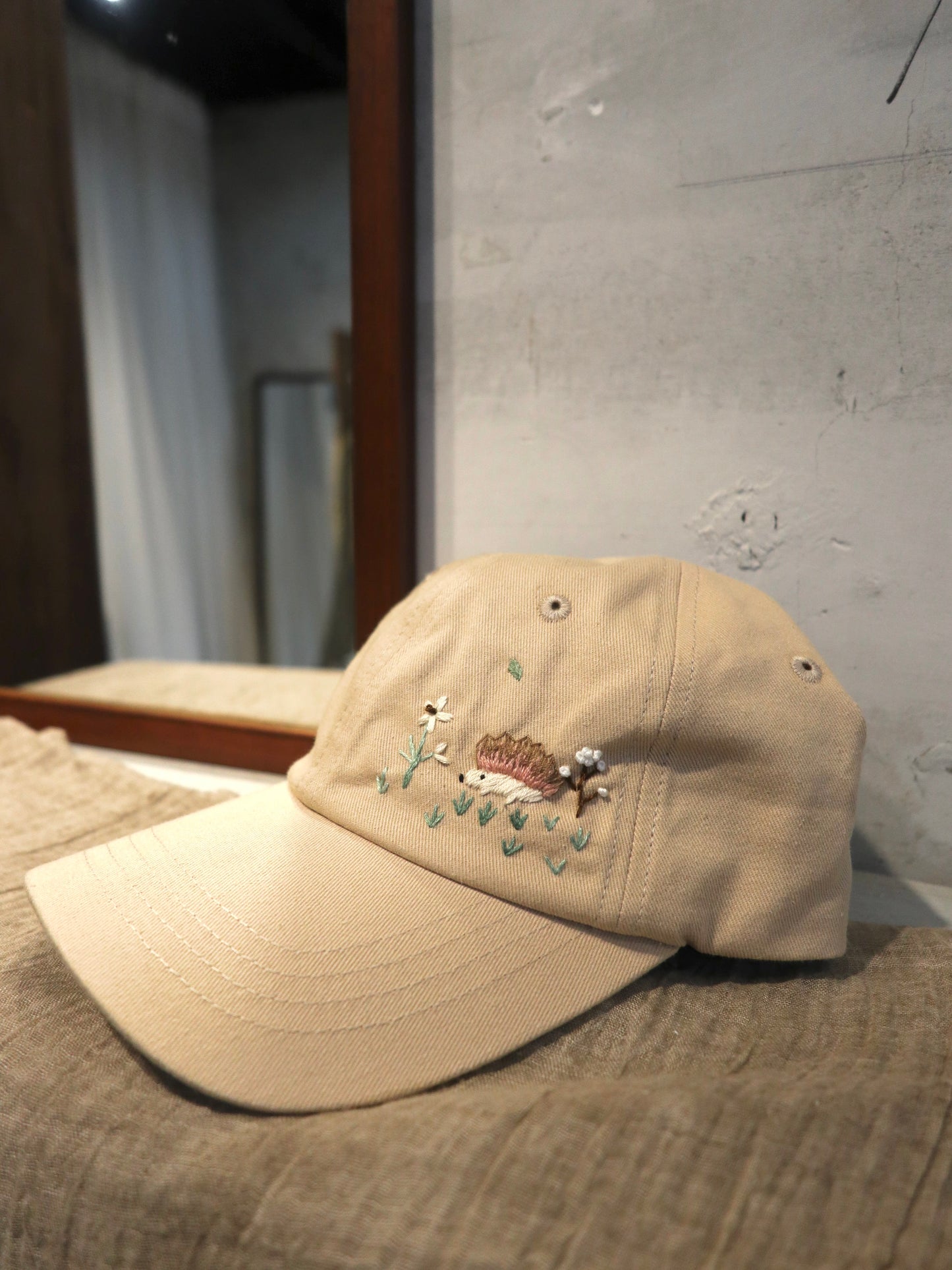 小刺蝟手刺繡棒球帽|Basic Version