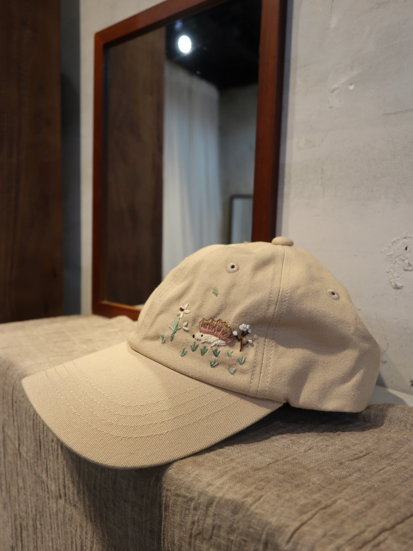 小刺蝟手刺繡棒球帽|Basic Version
