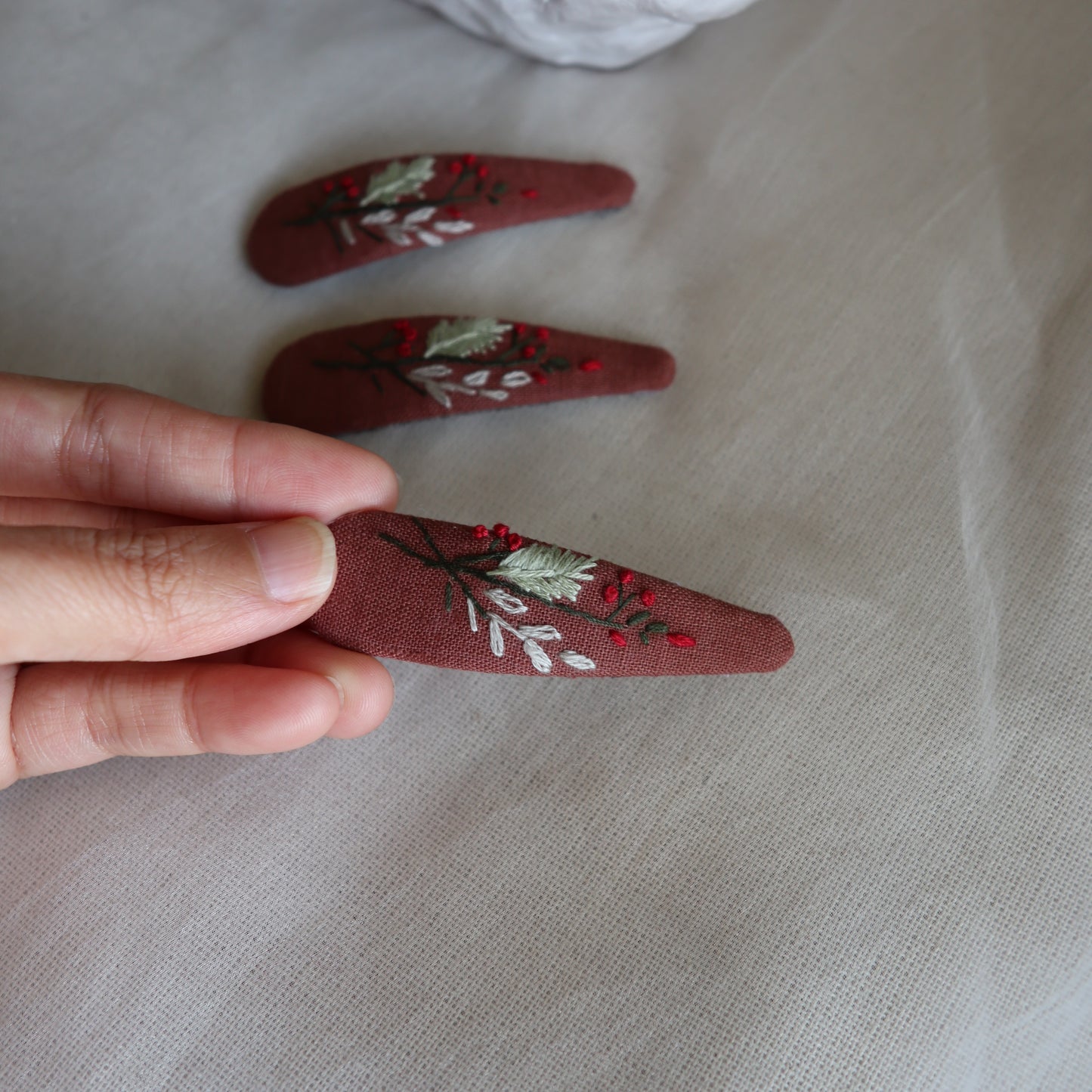 一束花手刺繡髮夾/BB髮夾
