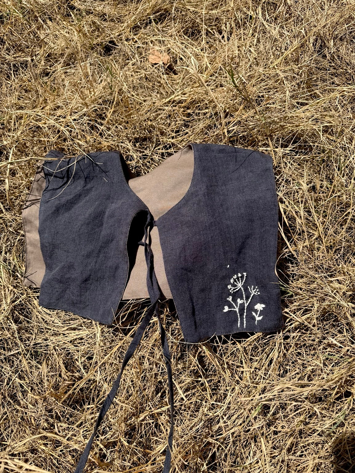 蒲公英手刺繡方型領片｜大人款 Dandelion Square Collar