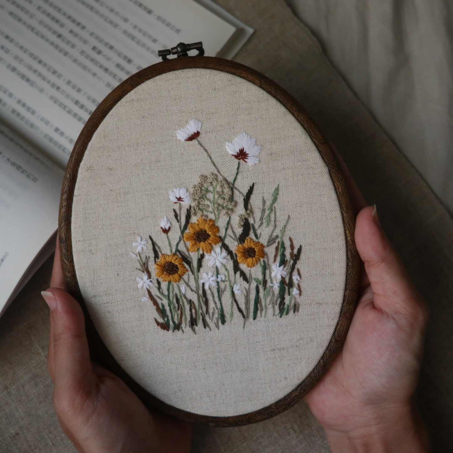 野花手刺繡掛飾/小花擺件