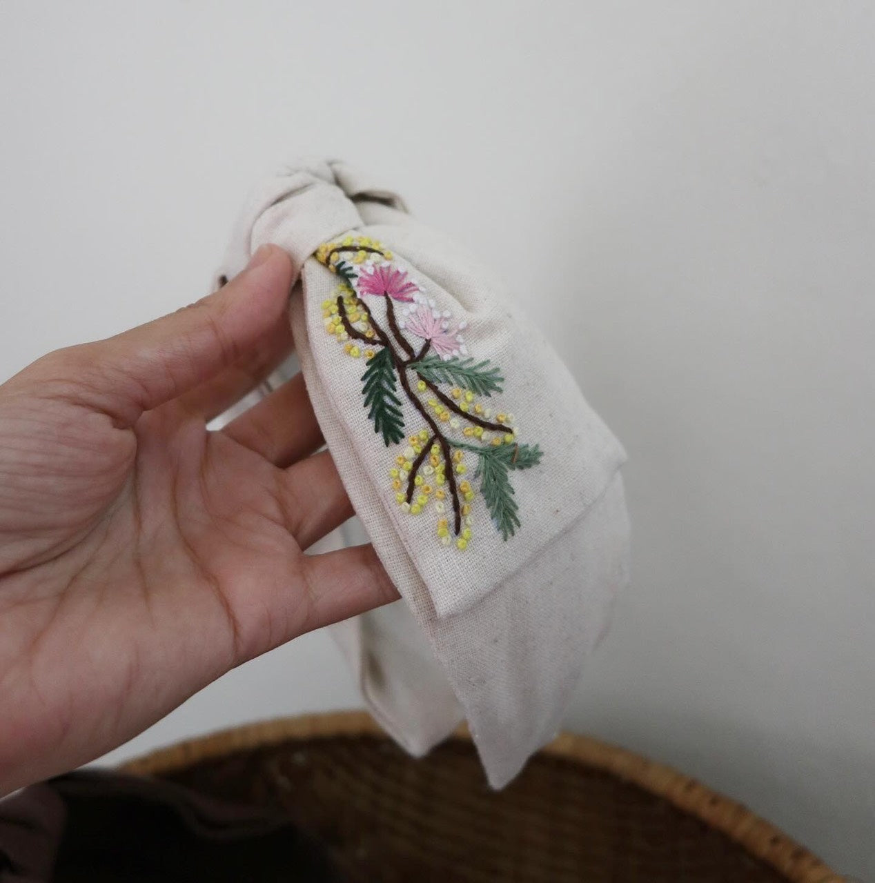 Mimosa黃色含羞草蝴蝶結髮箍/單邊刺繡
